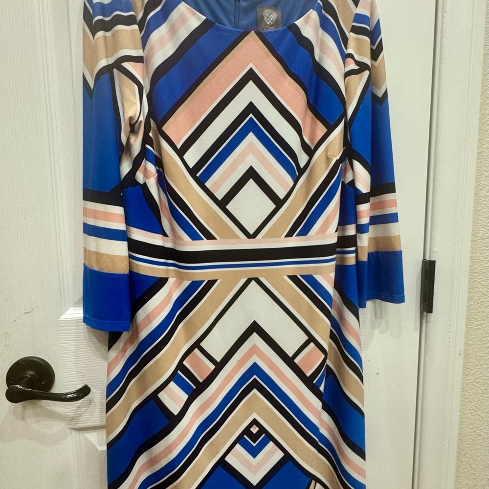 Vince Camuto Blue and Cream Sheath Dress with Raglan Sleeves